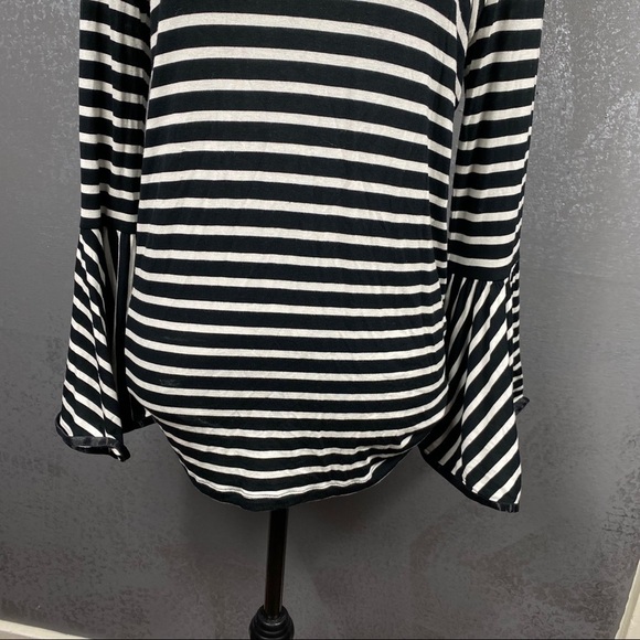 Stella & Dot Maette Avery striped Bell Sleeve Top - Picture 5 of 11